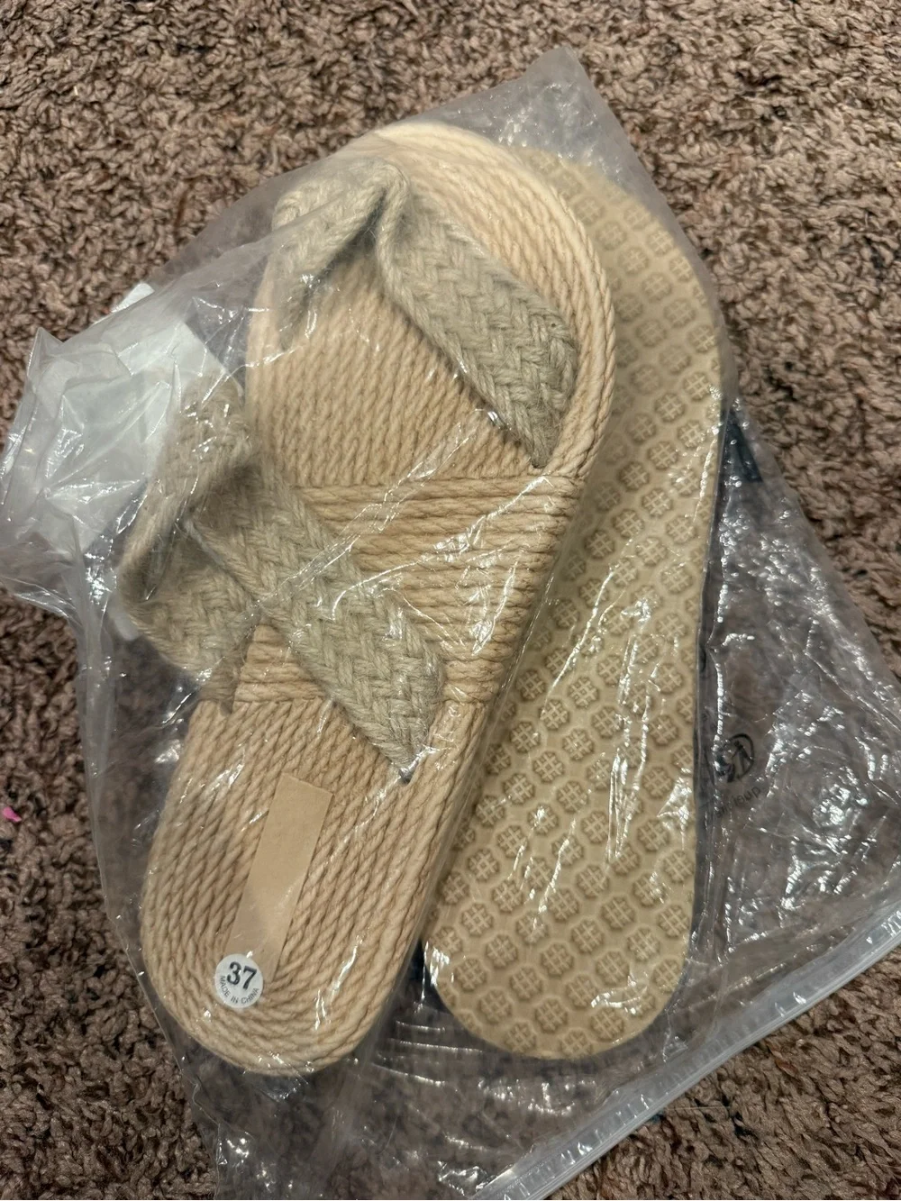 SHEIN Kids Beige Rope Slide Sandals